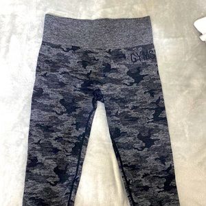 GYMSHARK camo seamless legging